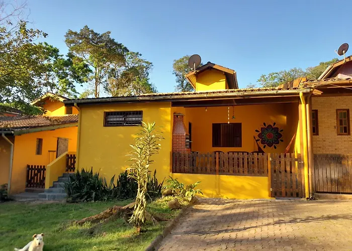 Mandala Casa 3 Dorms Cond Fech Piscina Churrasqueira