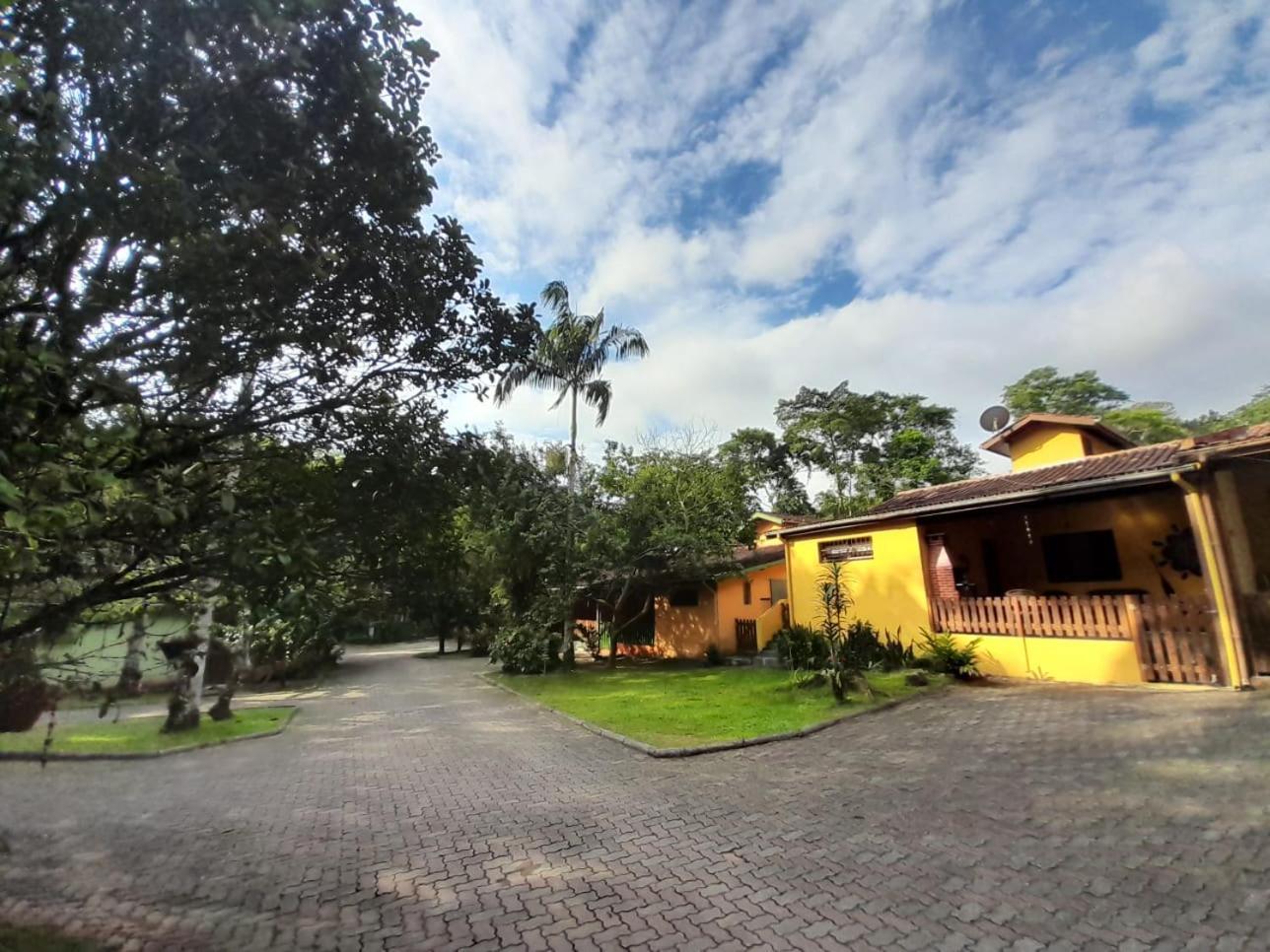Mandala Casa 3 Dorms Cond Fech Piscina Churrasqueira Holiday home