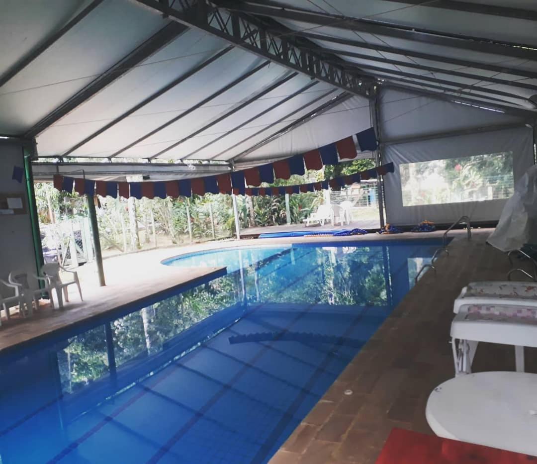 Mandala Casa 3 Dorms Cond Fech Piscina Churrasqueira Holiday home