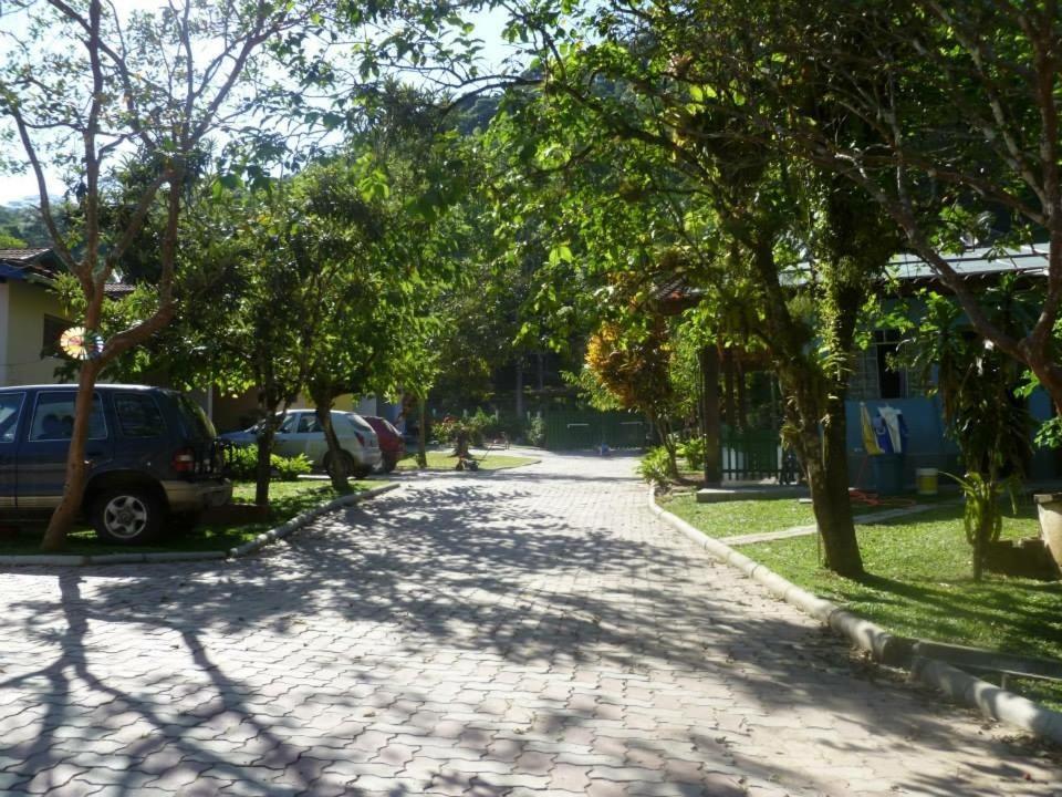 Mandala Casa 3 Dorms Cond Fech Piscina Churrasqueira * Boicucanga